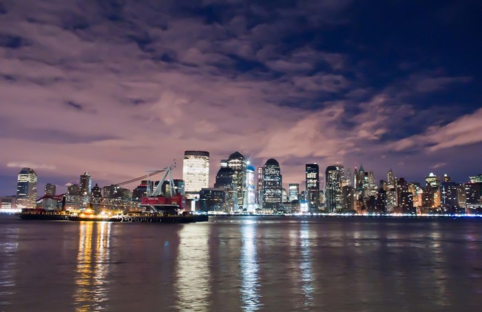 New York City At Night Free Stock Photo - Public Domain Pictures
